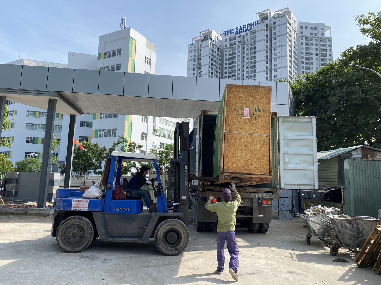 Dịch vụ cho thuê và mua bán xe nâng tại Quảng Ninh