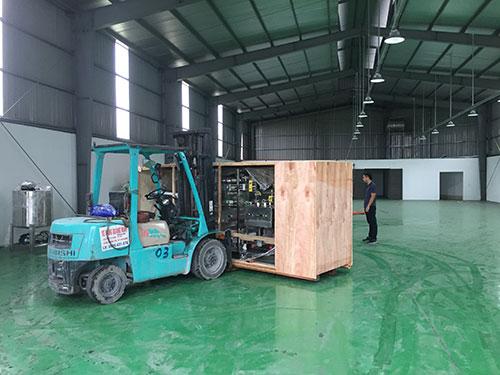 Dịch vụ nâng hạ tại Cảng Cái Lân – Quảng Ninh