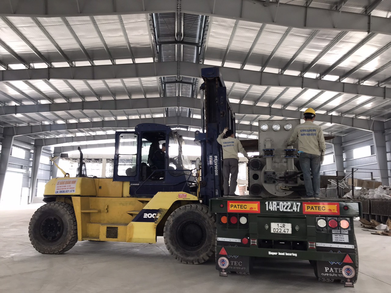 Cho thuê xe nâng hàng, xe nâng người tại khu công nghiệp Đông Mai – Quảng Ninho thuê xe nâng hàng, xe nâng người tại khu công nghiệp Đông Mai – Quảng Ninh