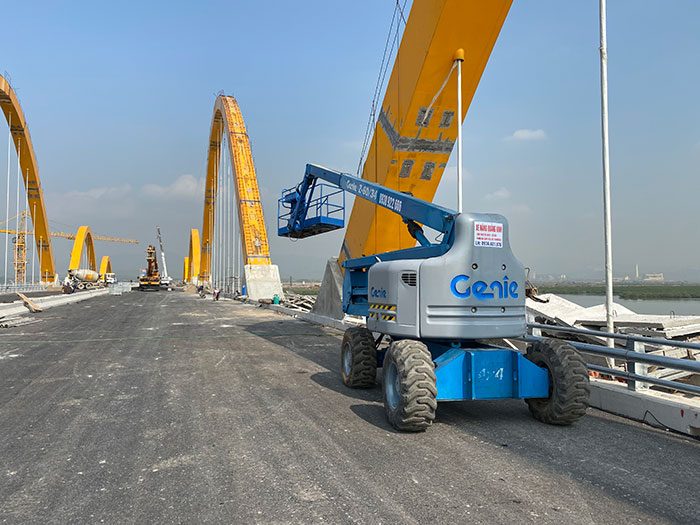 Cho thuê xe nâng hàng, xe nâng người tại khu công nghiệp Đông Mai – Quảng Ninho thuê xe nâng hàng, xe nâng người tại khu công nghiệp Đông Mai – Quảng Ninh