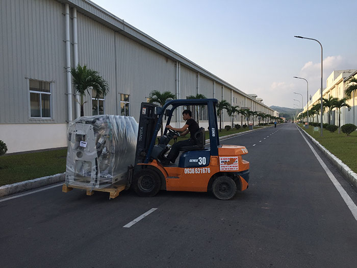 Dịch vụ cho thuê xe nâng hàng giá rẻ tại Quảng Ninh