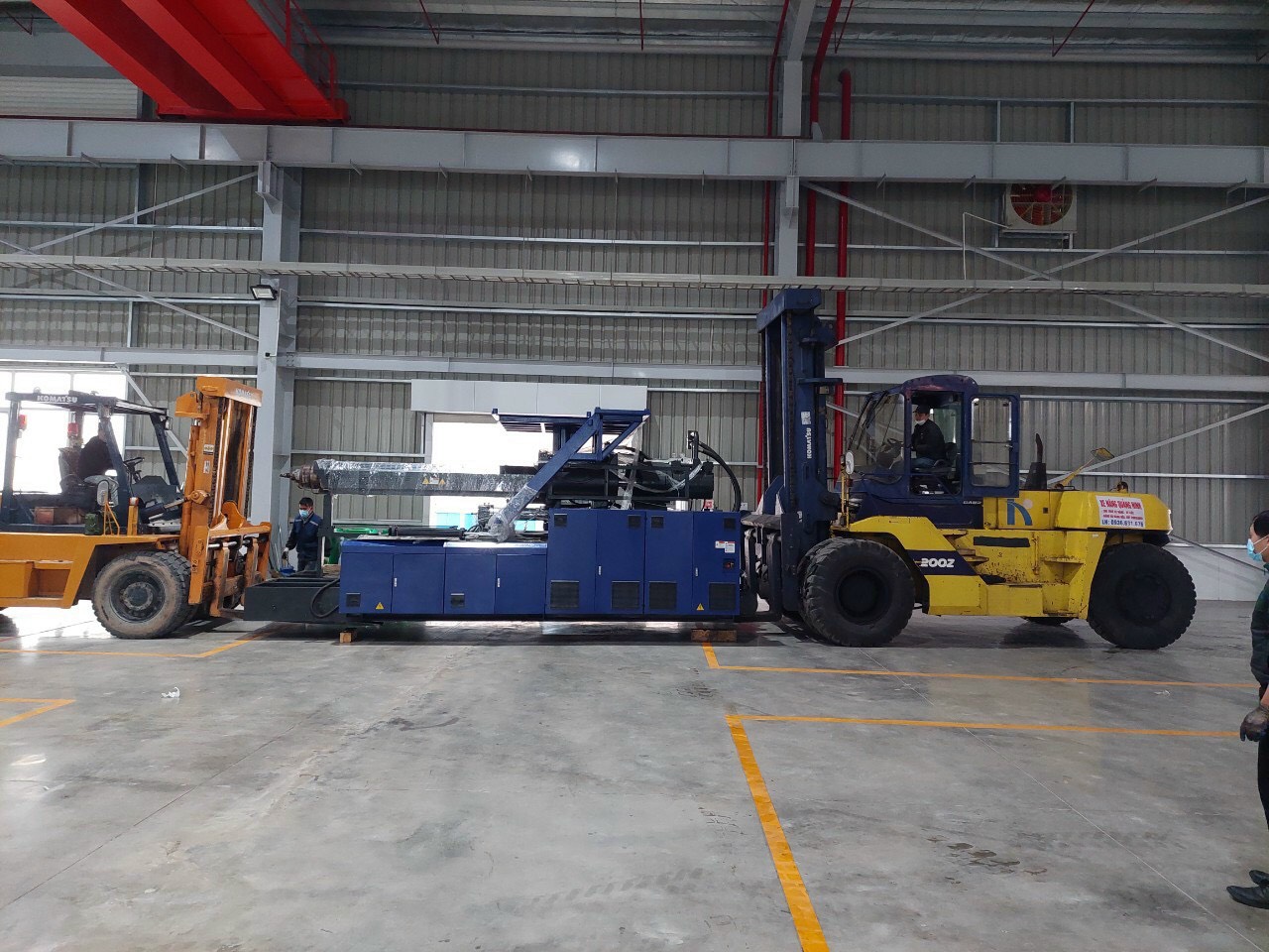 Cho thuê xe nâng hàng – xe nâng người tại các khu công nghiệp ở Quảng Ninh